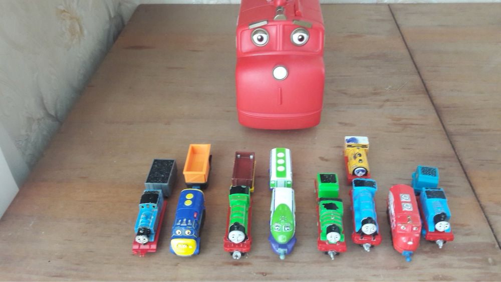 Паровозы Tomy оригинал