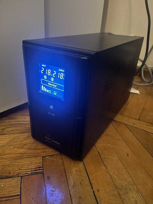 Джерело безперебійного живлення LogicPower LPM-UL1550VA (1085W)