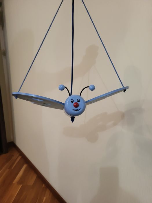 Люстра Метелик деревяна