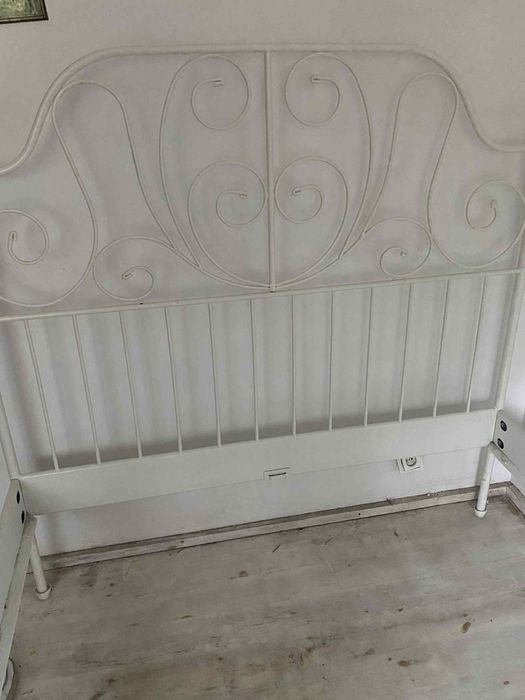Łóżko metalowe białe 140x200