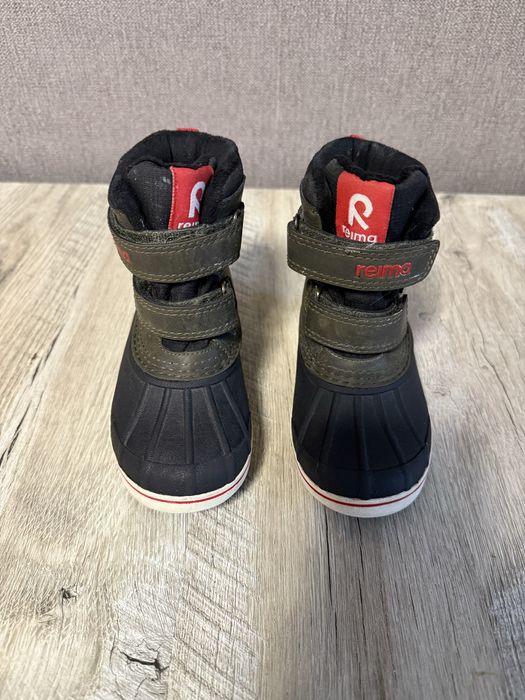 Продам детские сапожки REIMA
