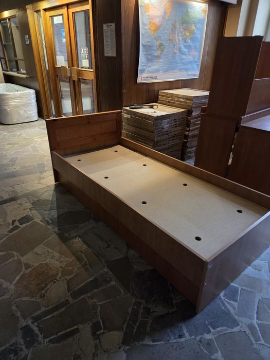 Łóżko 4 szt używane