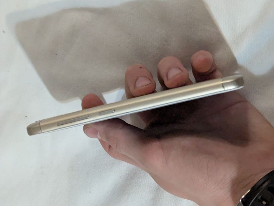 Redmi 4X, 2/16, HyperOS 2