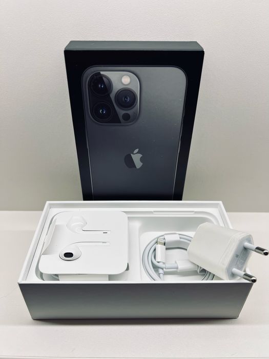 Аксесуари iPhone нові (блок, кабель, навушники)