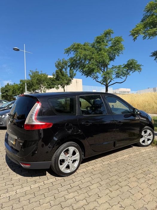 Vendo Renault Scenic 2013