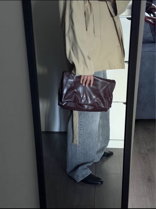 новий клатч Zara