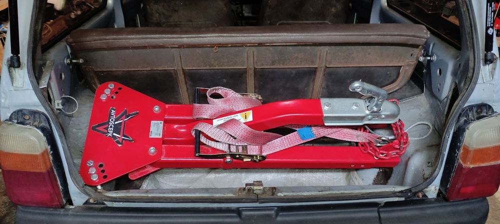 Універсальна жорстка сцепка