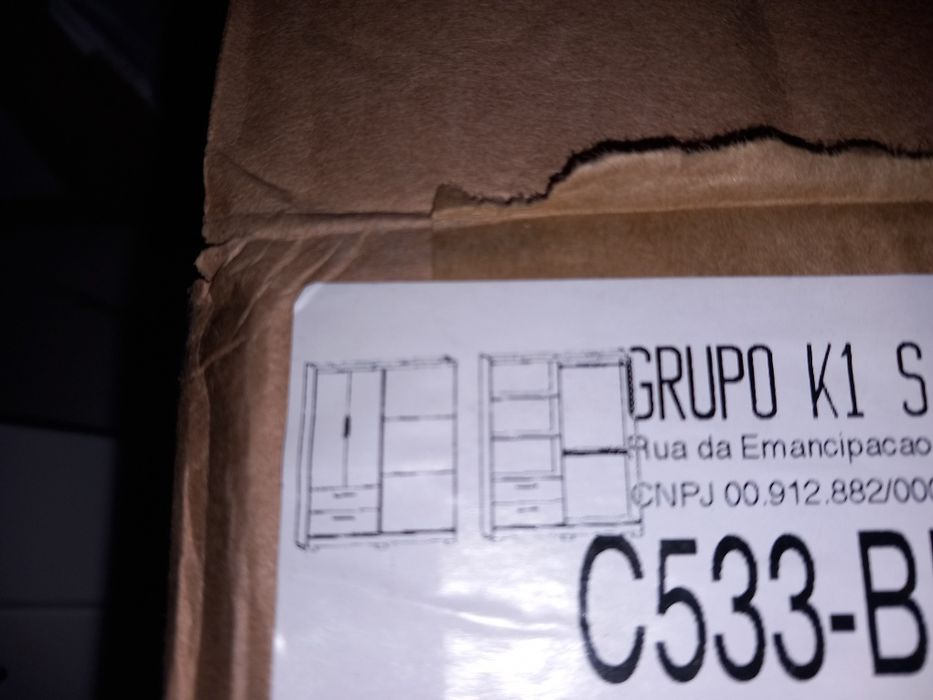 3 caixas novas com 6 conjuntos de pés para armário ou roupeiro