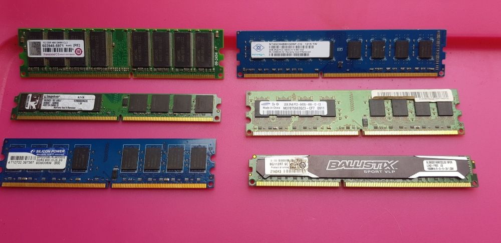 DDR 2 3 and 400 memories for tower and portable64585505687683121