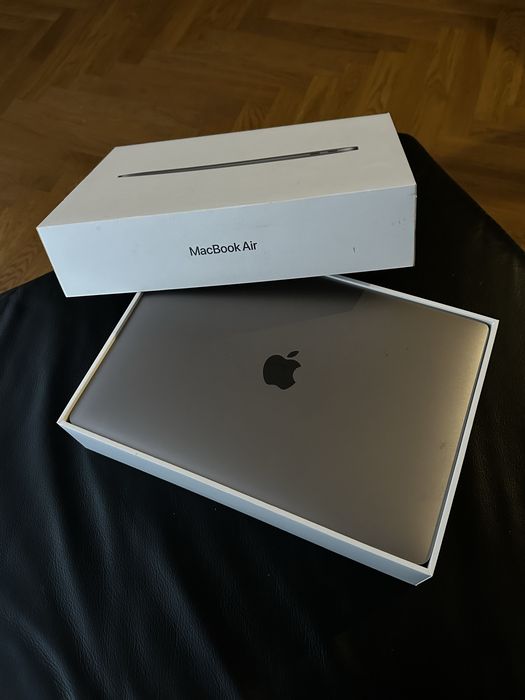 Macbook air 13’ 2020