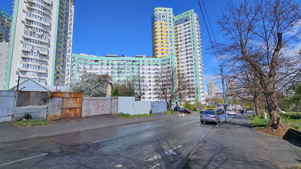 Ділянка 16 соток біля ЖК Паркова Вежа. фасад 40м!