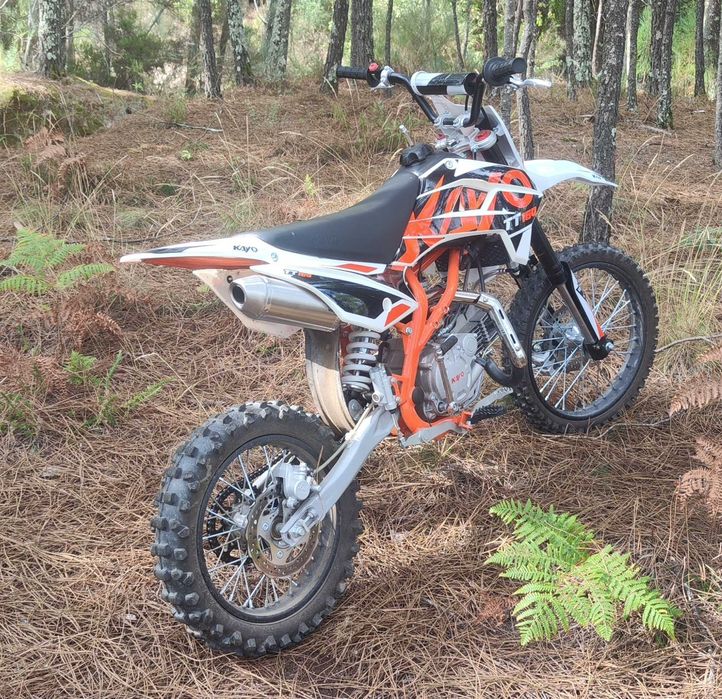 Pit bike 160  motor 4 tempos