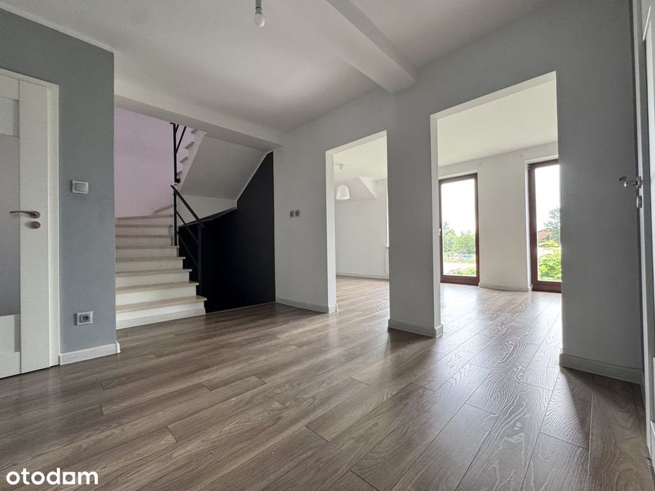 Urokliwy dom z malowniczym ogrodem