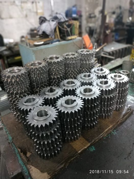 Изготовление шестерен и приводных звёзд. Вал-шестерен и венцов