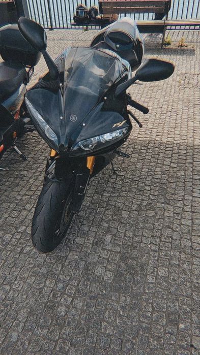 Yamanha R1 Rn12 2004