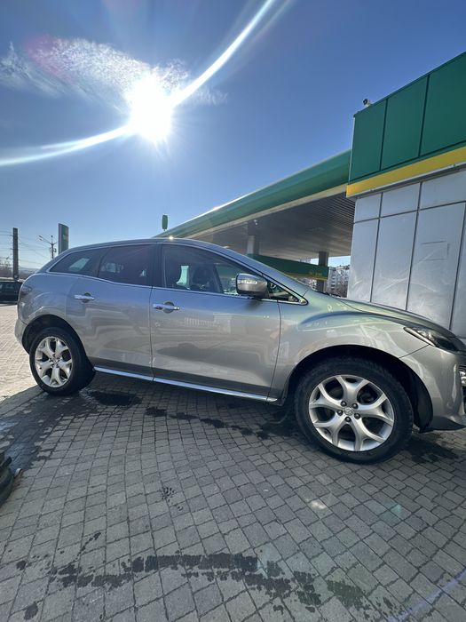 Автомобіль Mazda CX-7 2011 року, дизель