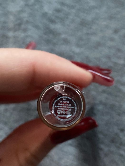 Yves Saint Laurent – Black Opium Eau de Parfum, 10 ml