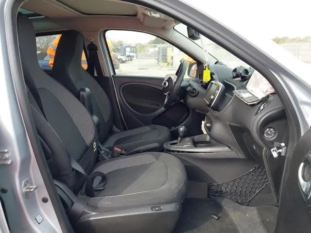 Smart EQ ForFour 82cv | 18kWh | Elétrico - Parachoques | Frente