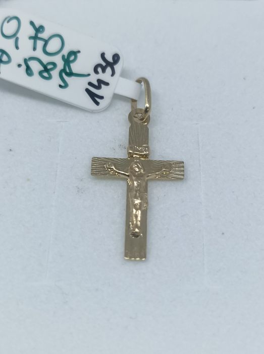Złoty wisiorek krzyżyk złoto 585