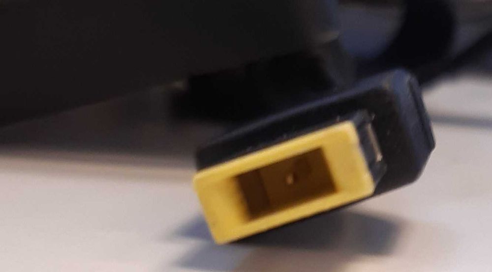 Zasilacze Lenovo 3x 45W 20V i 2x 65W 20V oryginały z kablami 5 szt.