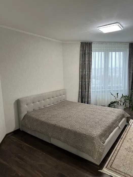 Продам 2к квартиру 80 кв.м. ЖК Гольдберговская 9