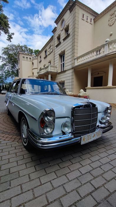 Auto do ślubu, biały Mercedes w108, 1972r