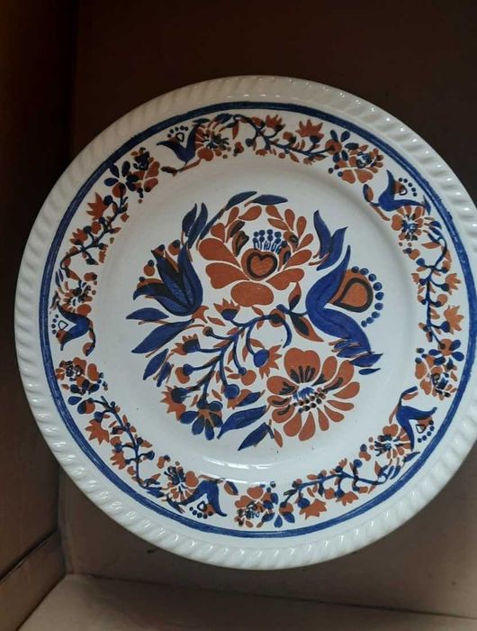 Декоративние тарелки