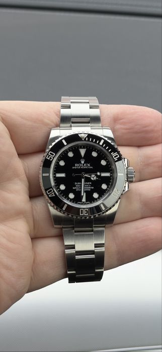 Rolex Submariner No Date 114060 - 2019