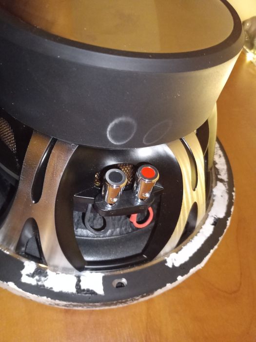 Subwoofer 800watt 4Ohmy