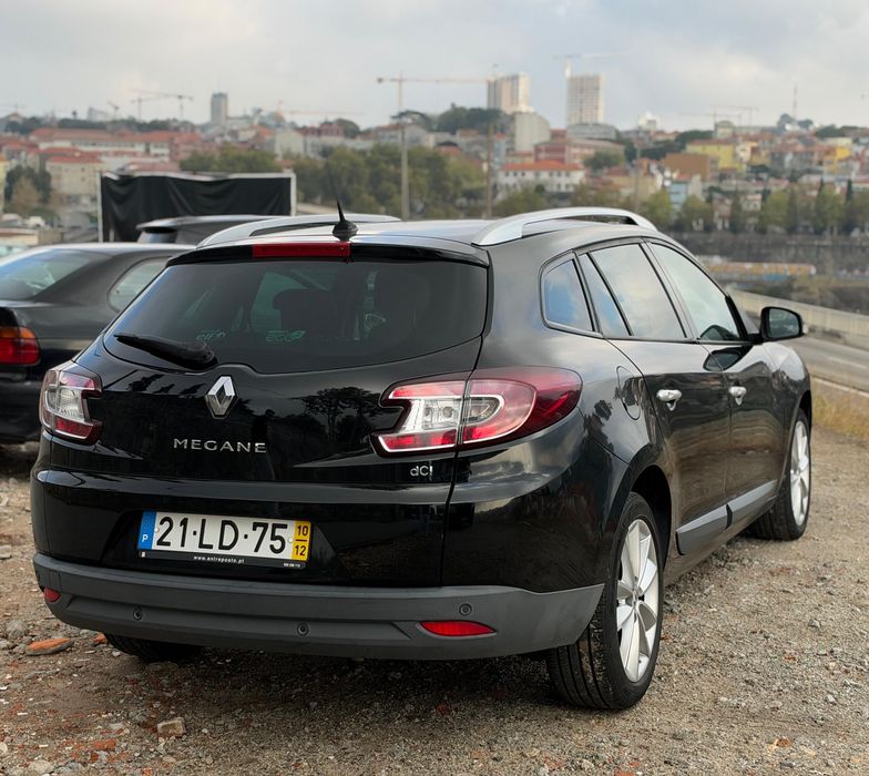 Renault Megane Sport Tourer Dynamique 1.5Dci 110cv-2010 — photo 4