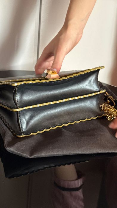 Продам Сумку Fendi оригінал