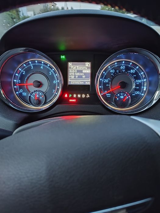 Chrysler Town Country