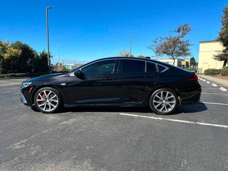 2018 Buick Regal Sportback