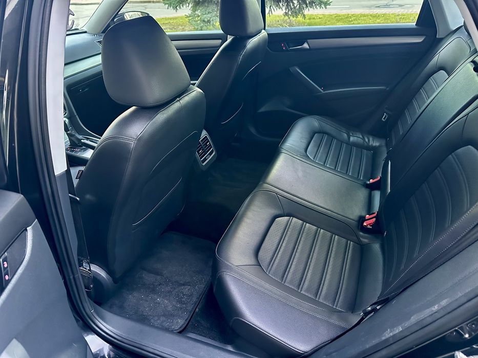 Volkswagen Passat 2015р 10200$
