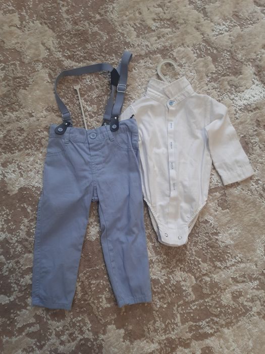 Продам костюм на 1 рочок