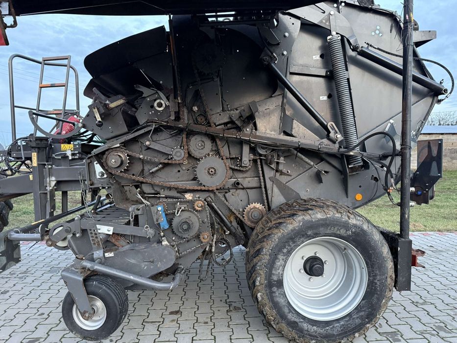 Prasa pasowa Massey Ferguson RB4160