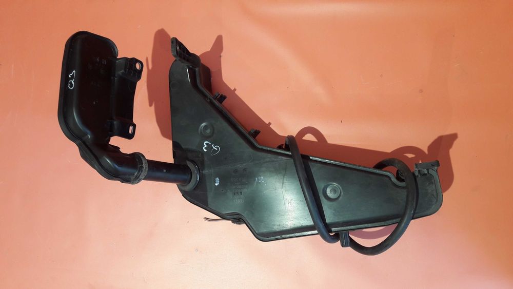 Бачок омивача з горловиною 8R0955453B Audi Q5 Ауди кую  Авторазборка