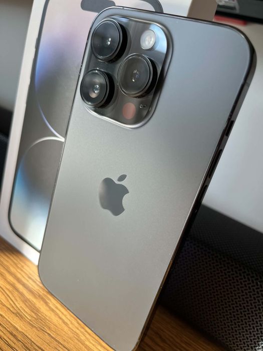 Jak Nowy iPhone 14 Pro - Oryginalny zestaw
