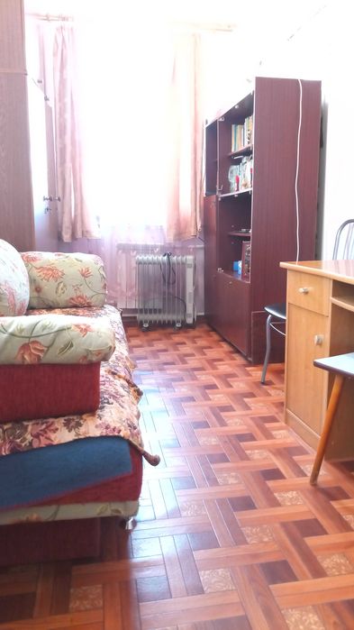 Продам 4х к. квартиру, р-н пр. А. Поля ( Кирова ), ул. Светлова.