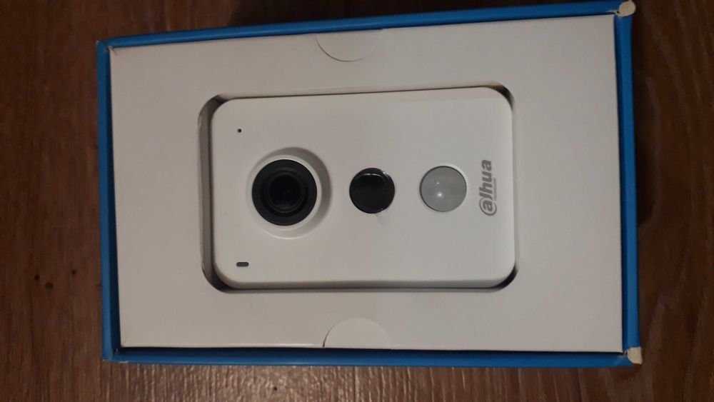 Dahua K35 3MP Wi-Fi камера