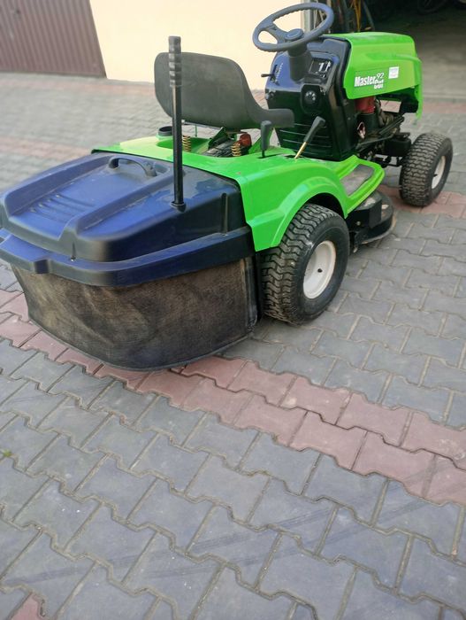 Sprzedam traktorek ogrodowy