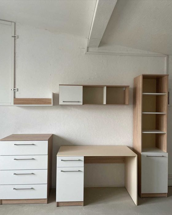 Пенал з шухлядами в офіс або в дитячу.  Нові меблі.