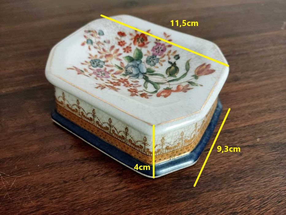 Saleiro antigo em louça decorativo