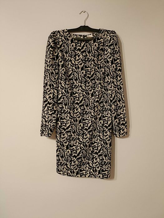 Nowa z metką, piękna sukienka.