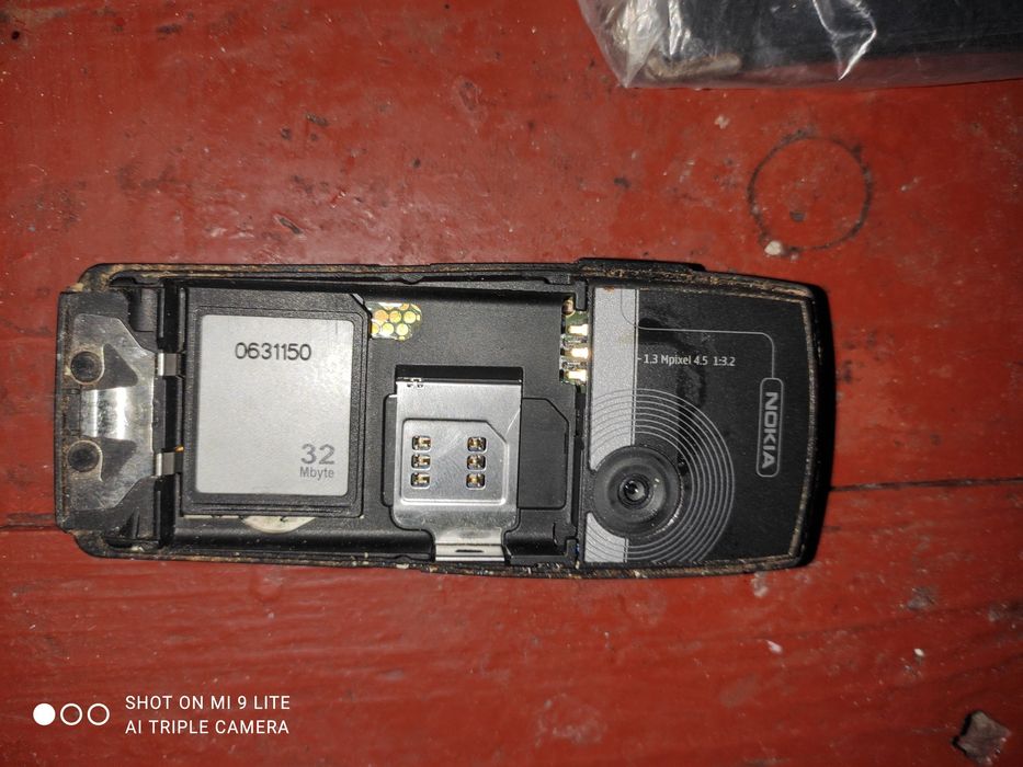 Продам Нокиа 6230