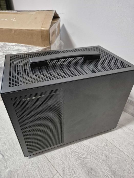 mini-ITX корпус DeepCool CH160 Mesh з ручкою