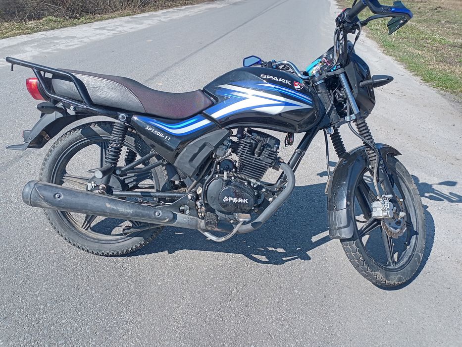 Продаю мотоцик спарк 150 р11