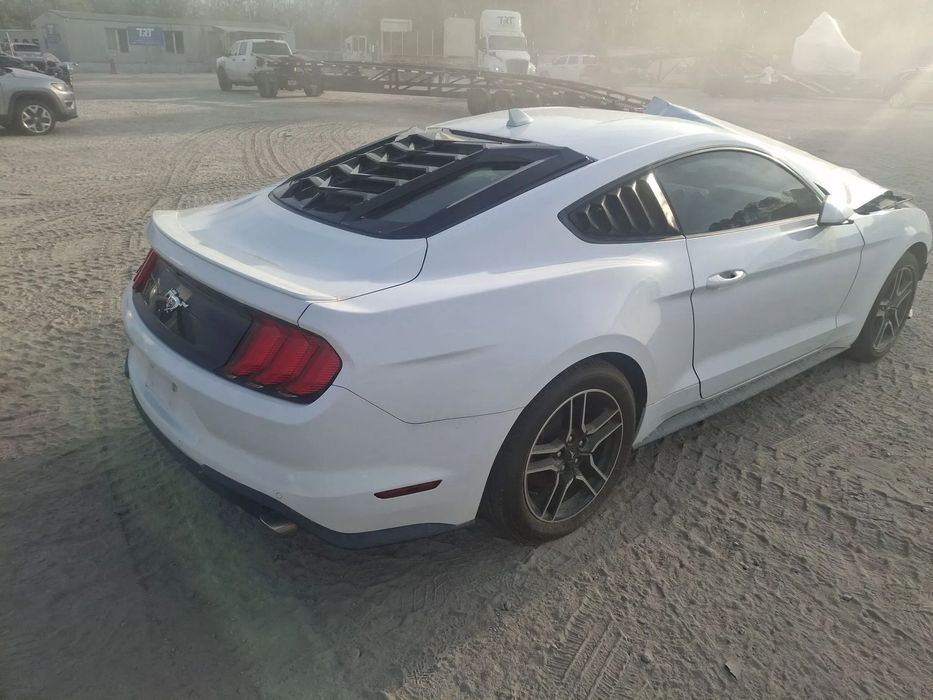 Ford Mustang Wygrany Ford Mustang 2.3 01/2021 w drodze do Polski