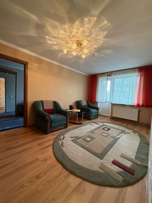 В центрі міста оренда 2-кімнатної вул.Костельна