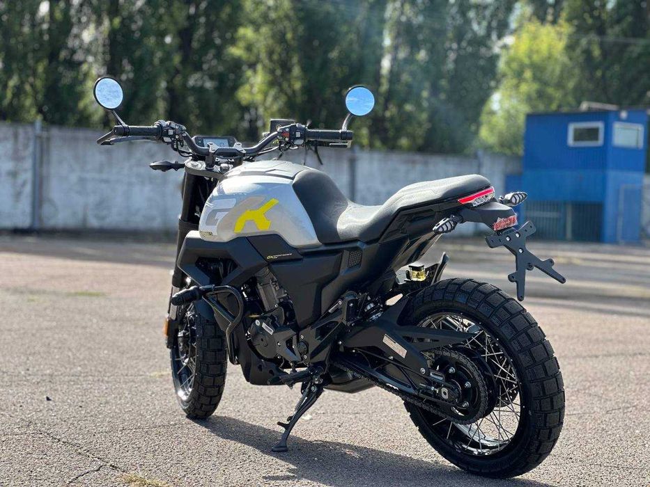 Мотоцикл ZONTES ZT200-GK